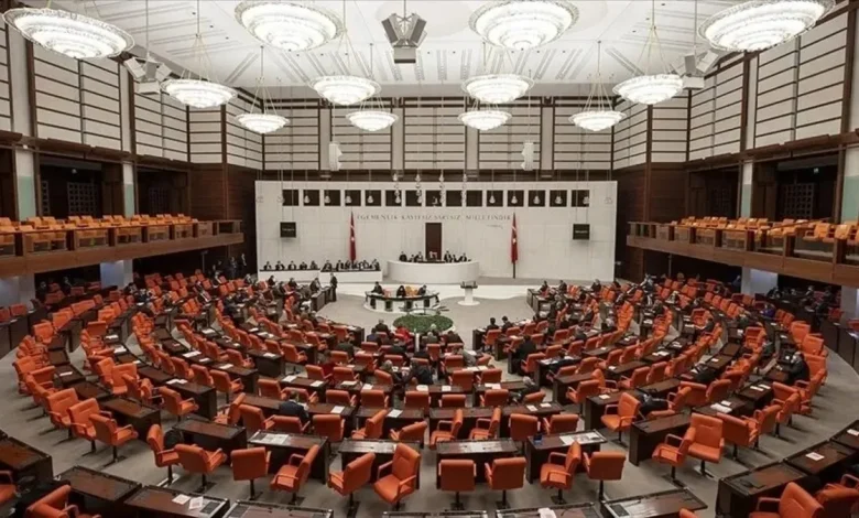 Şehit aileleri ve gazilere yönelik düzenleme teklifi Meclis'te kabul edildi